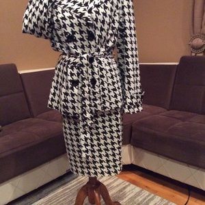 Women’s skirt suit set size Large